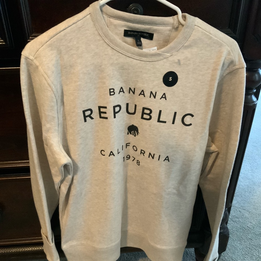 NWT Banana Republic Sweatshirt size S